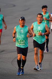 BIB: 520, 51807
                            <button type="button" onclick="openModal(10506402)" class="btn btn-primary btn-sm float-right btn-popup" data-toggle="modal" data-target=".modal-high-quality">
                        <i class="fas fa-shopping-cart"></i> Add to Cart
                    </button>
                                            <button type="button" onclick="isThisMe(10506402, true)" class="btn btn-success btn-sm float-right btn-popup btn-isme hidden" data-toggle="tooltip" data-placement="bottom" title="นี่คือรูปของคุณใช่ไหม คลิกที่นี่เพื่อเอาเข้าอัลบั้ม">
                        <i class="fas fa-plus"></i> Add to album
                    </button>
                    <button type="button" onclick="isThisMe(10506402, false)" class="btn btn-warning btn-sm float-right btn-popup btn-isnotme hidden">
                        <i class="fas fa-ban"></i> Remove from album
                    </button>